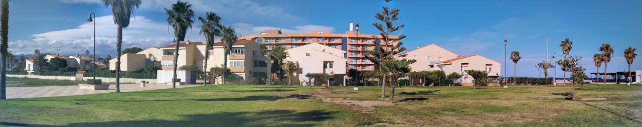 Atractivo Apartamento En La Playa Con Parking Roquetas de Mar Eksteriør billede