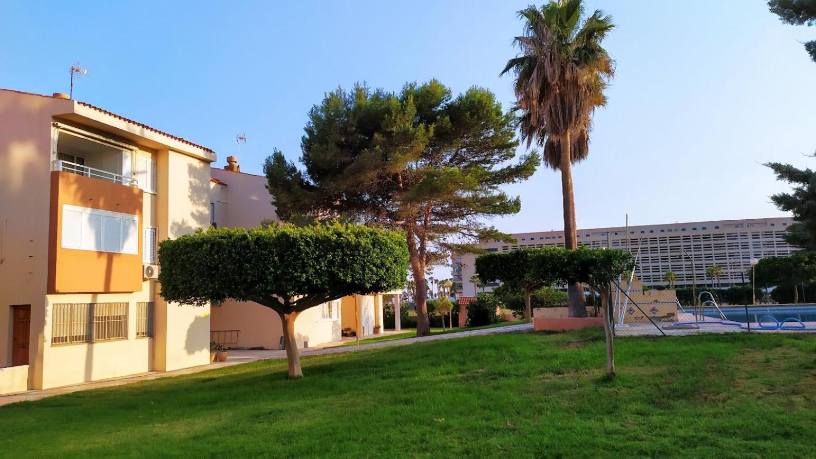 Atractivo Apartamento En La Playa Con Parking Roquetas de Mar Eksteriør billede